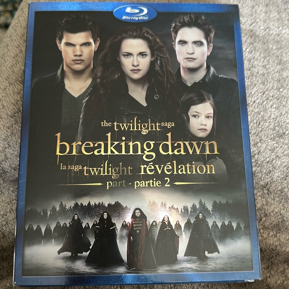 Twilight breaking dawn part 2
